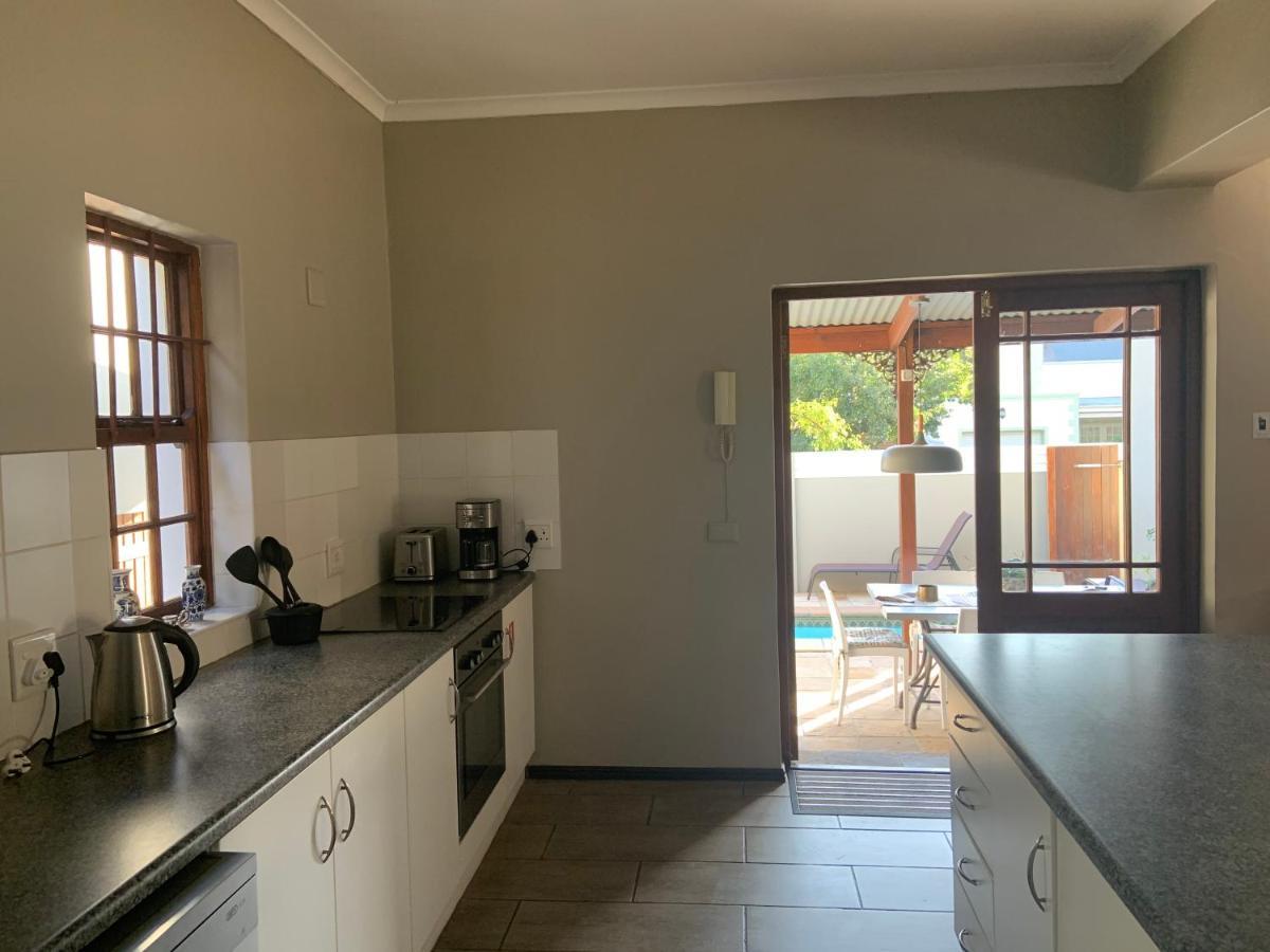 La Gratitude Self Catering Cottage フランシュホーク エクステリア 写真