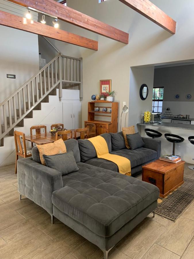 La Gratitude Self Catering Cottage フランシュホーク エクステリア 写真