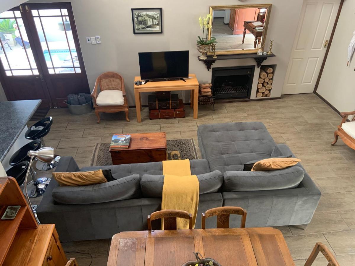 La Gratitude Self Catering Cottage フランシュホーク エクステリア 写真